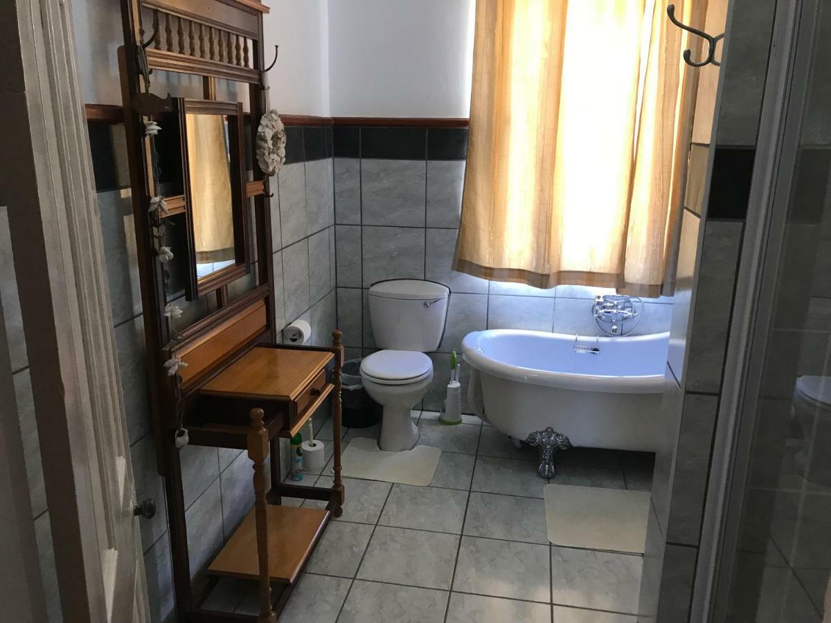 Towerzicht Guest House Ледісміт Екстер'єр фото